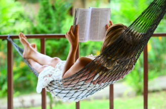 Ste vášnivý čitateľ? Tu je 7 dôvodov, prečo čítať knihy pravidelne!