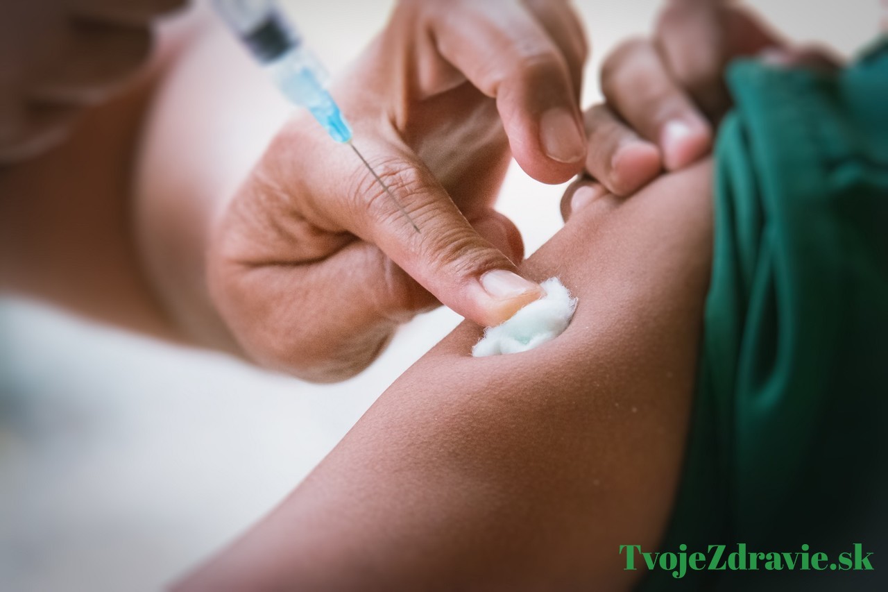očkovanie proti brušnému týfusu