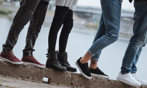 Obuv nie je len funkčnou, ale aj módnou záležitosťou: Je dôležité, aké topánky nosíte!