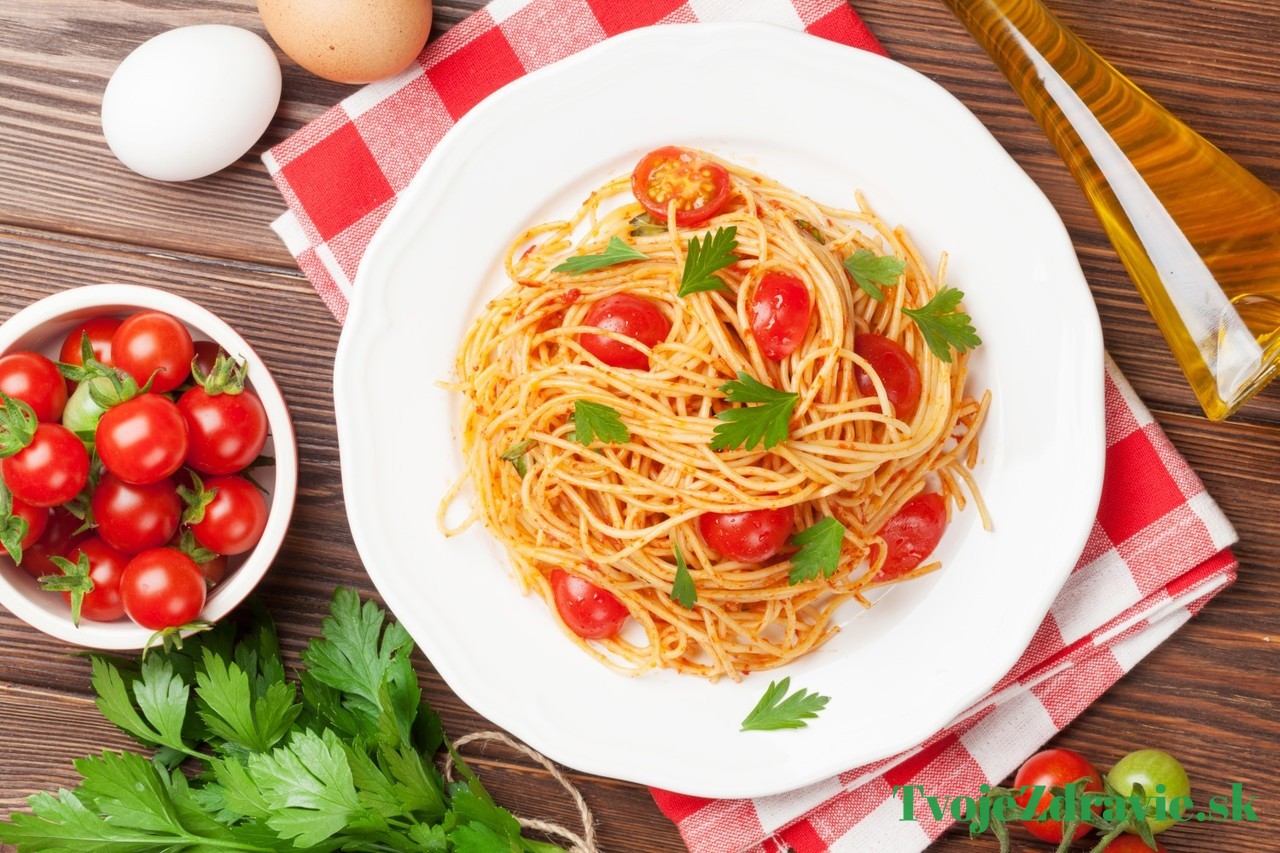špagety s paradajkami
