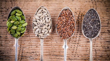Prečo zahrnúť do stravy zdravé semienka? Toto je sedmička najlepších!