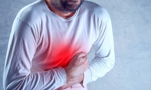 Žlčníkový záchvat – prečo vzniká, ako sa prejavuje a ako si uľaviť od bolesti?